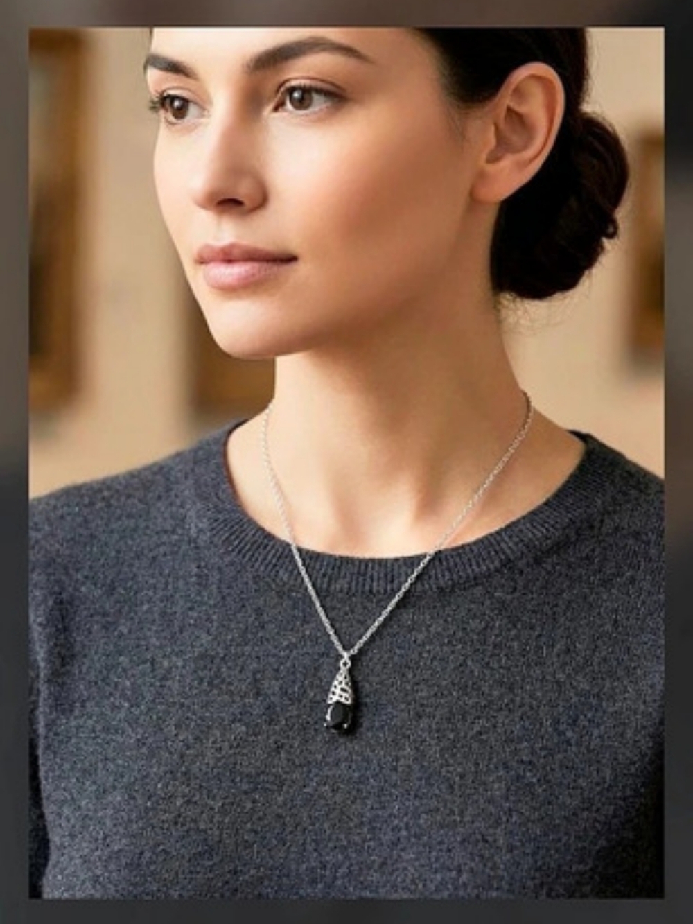 Silver & Black Pendant Necklace Like New